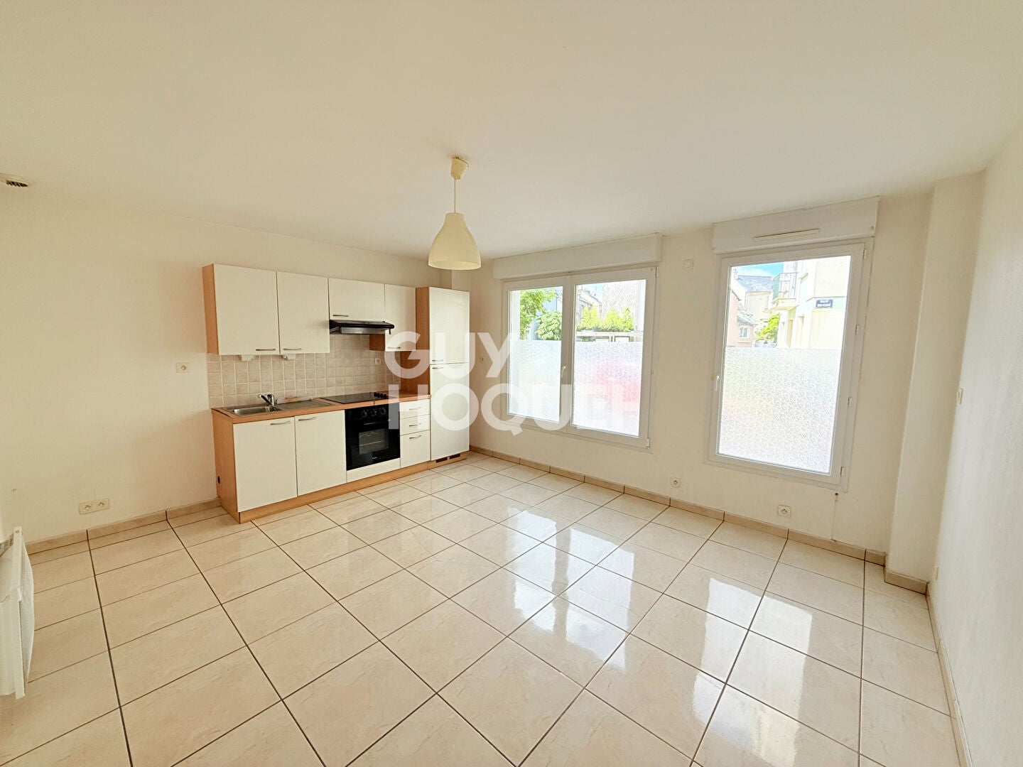 Flat Rue Paul Doumer in Brest
