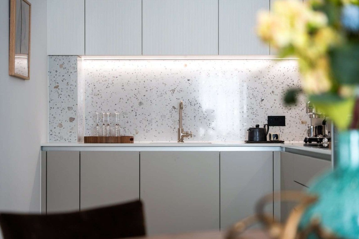 Flat Linver Road in Greater London