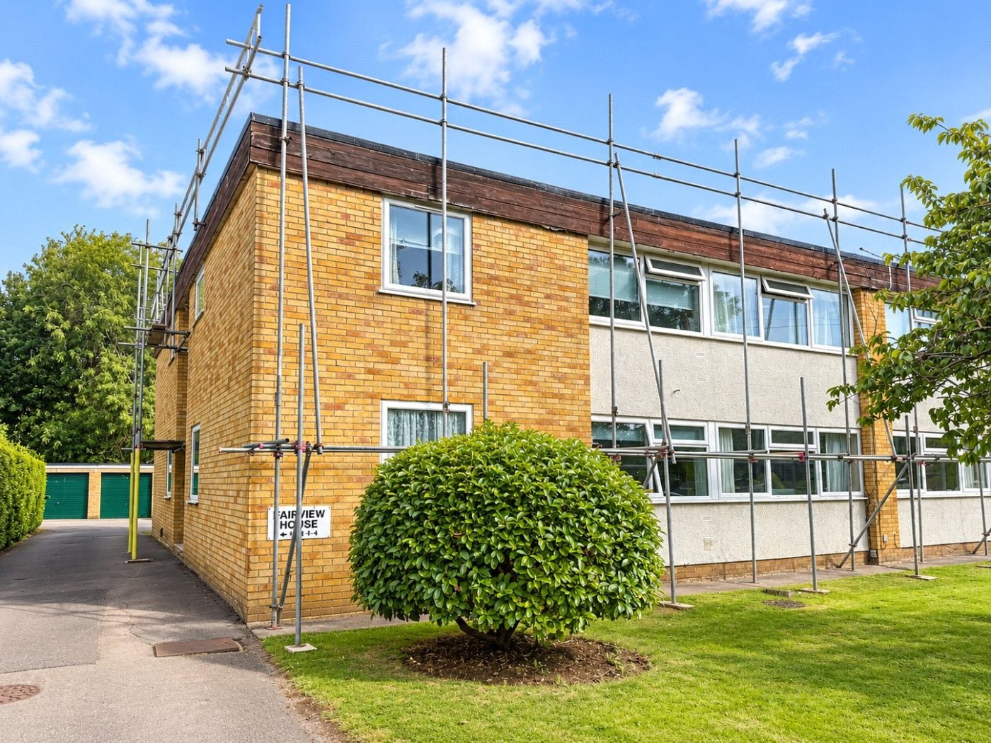 Flat Canford Lane in Bristol