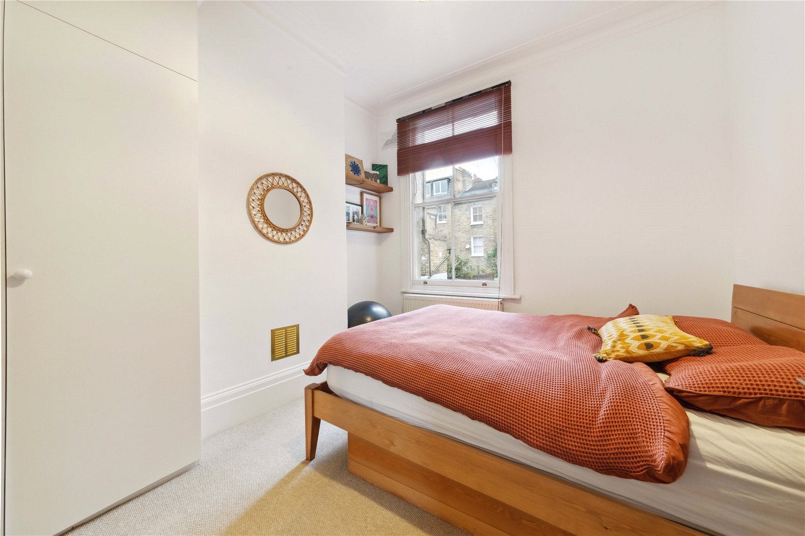 House Iffley Road in Greater London