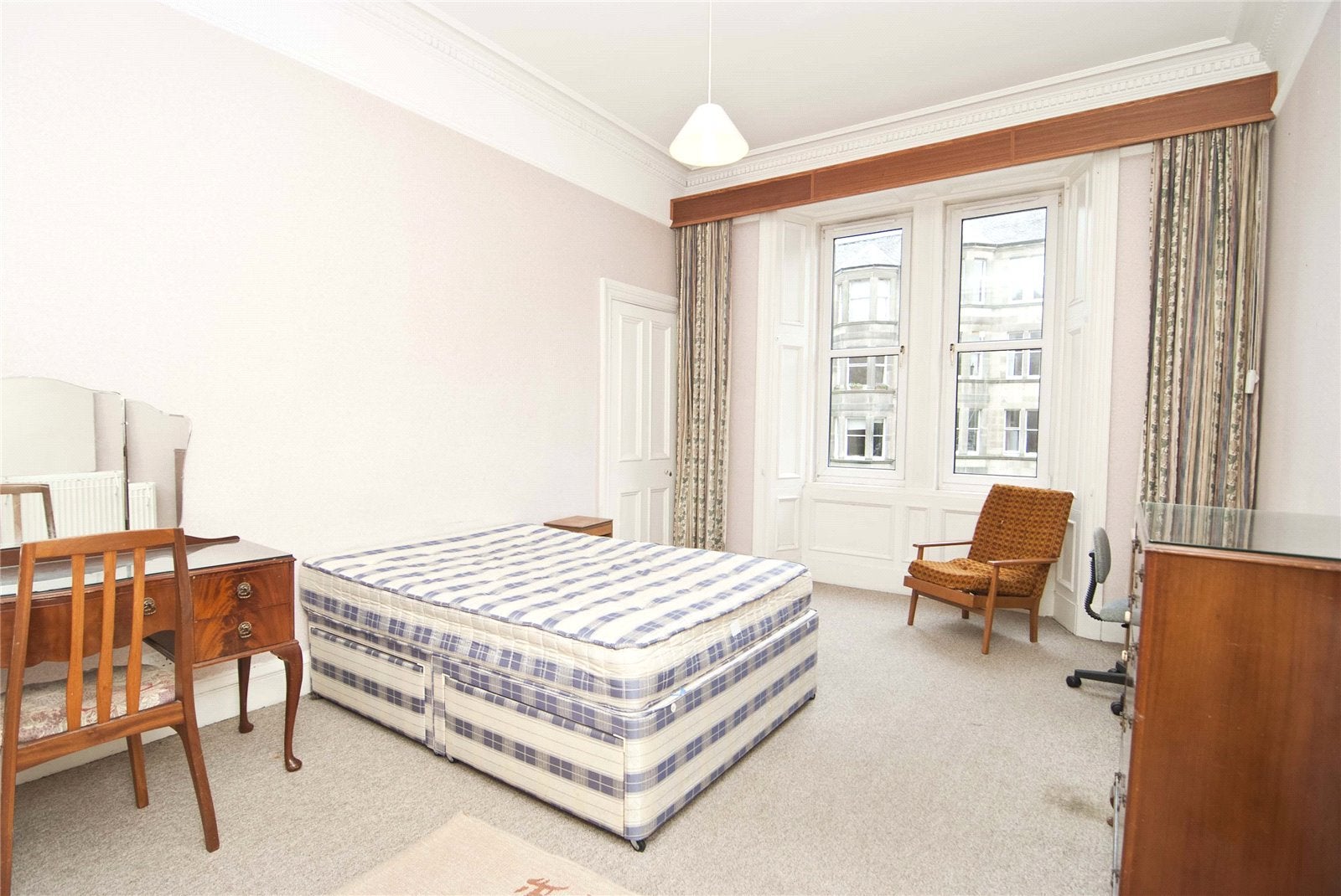 Flat Spottiswoode Street in City of Edinburgh