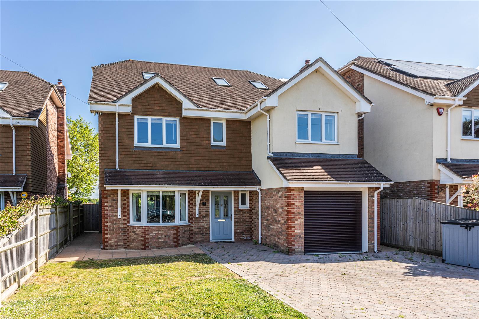 House Willow Field in Wealden