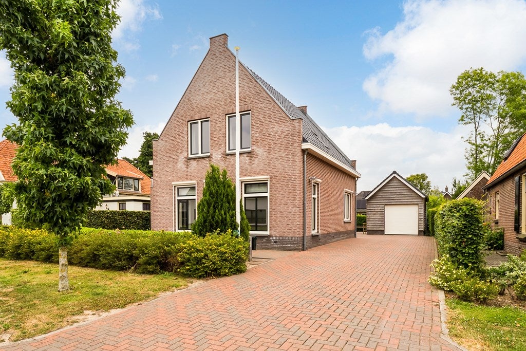 Huis Korshof 10 in Herwijnen
