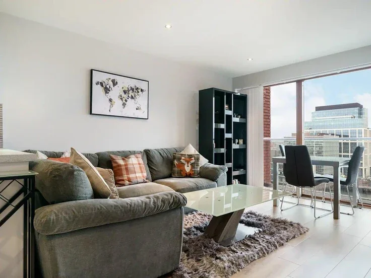 Flat Clarendon Road in Belfast