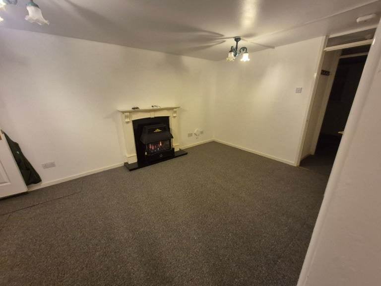 Flat Boulsworth Avenue in Hull