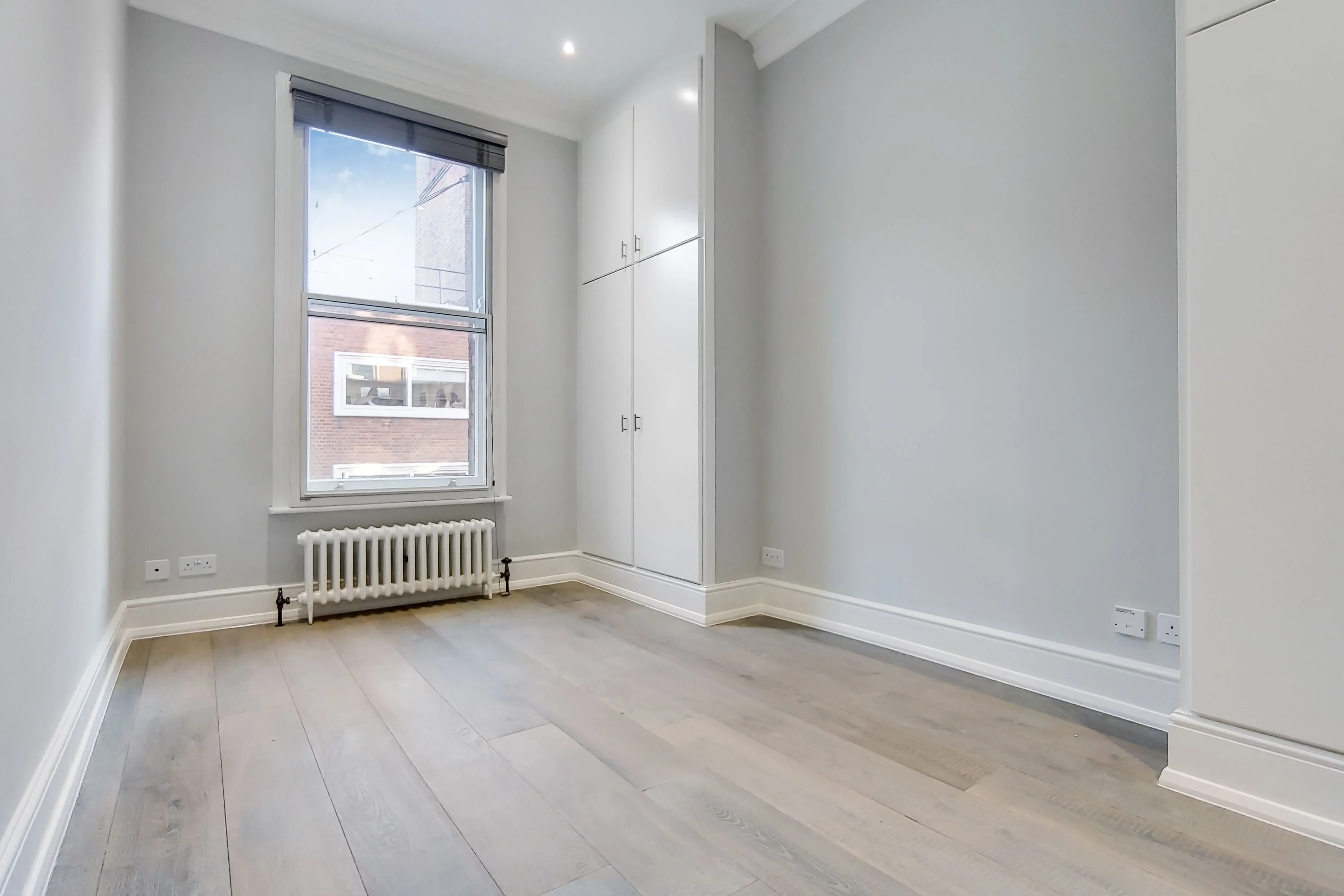 Flat Shaftesbury Avenue in Greater London