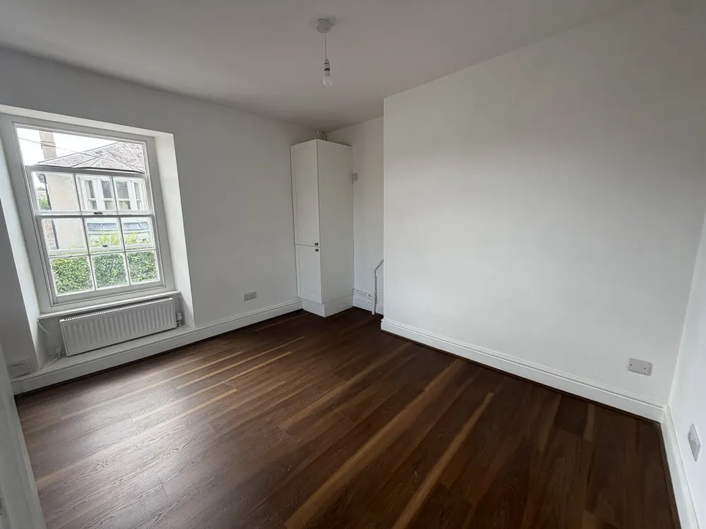 Flat New Road in Llandeilo