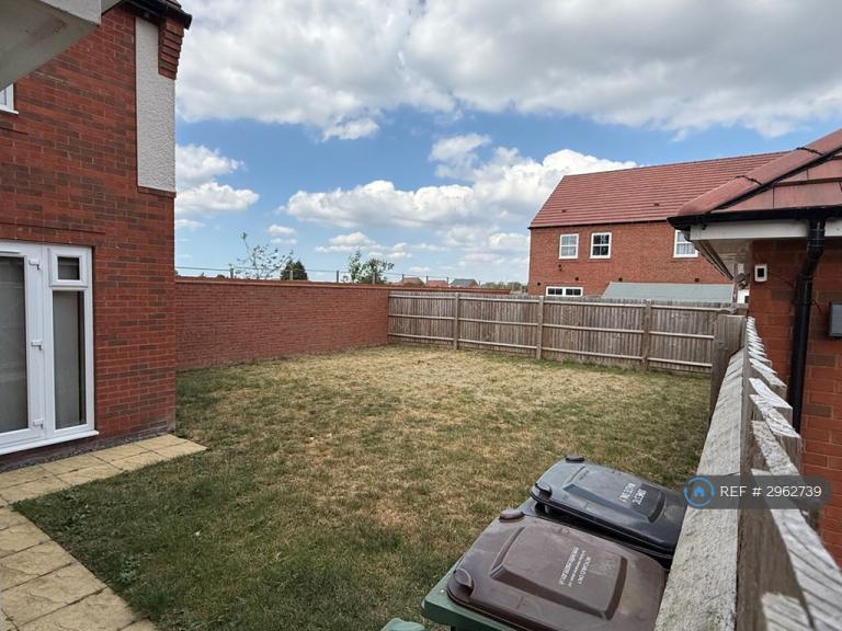 House Johnson Close in Oadby and Wigston