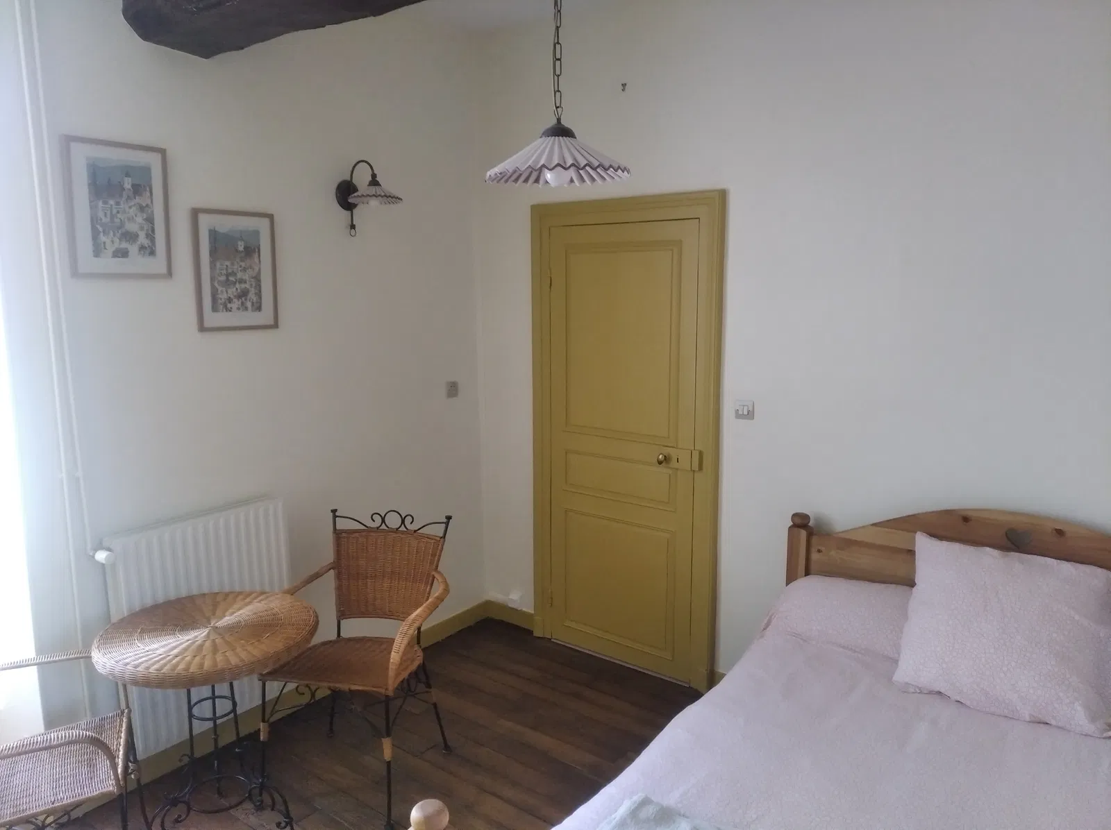 Room Rue de l'Église in Héricy