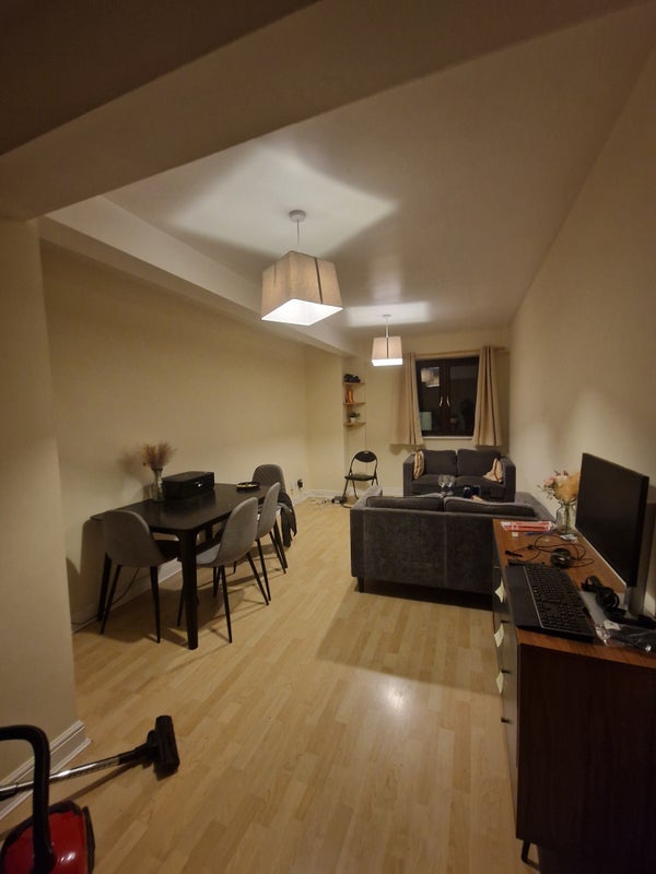 Room Dickinson Street in Manchester