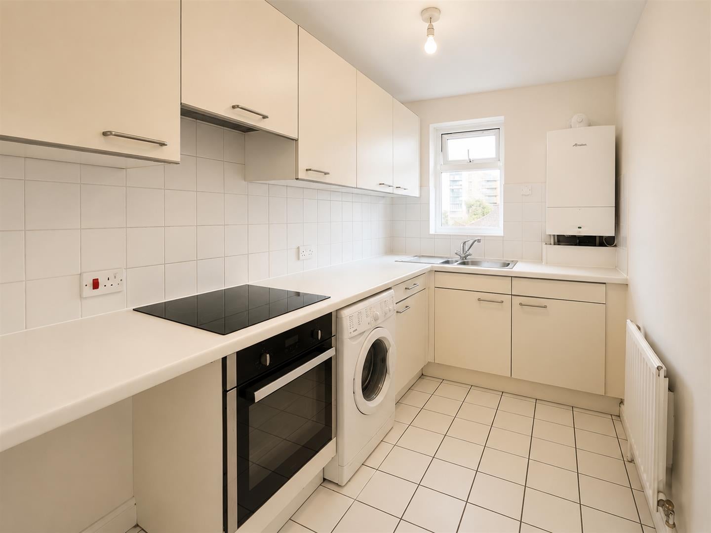 Flat Essex Road in Watford