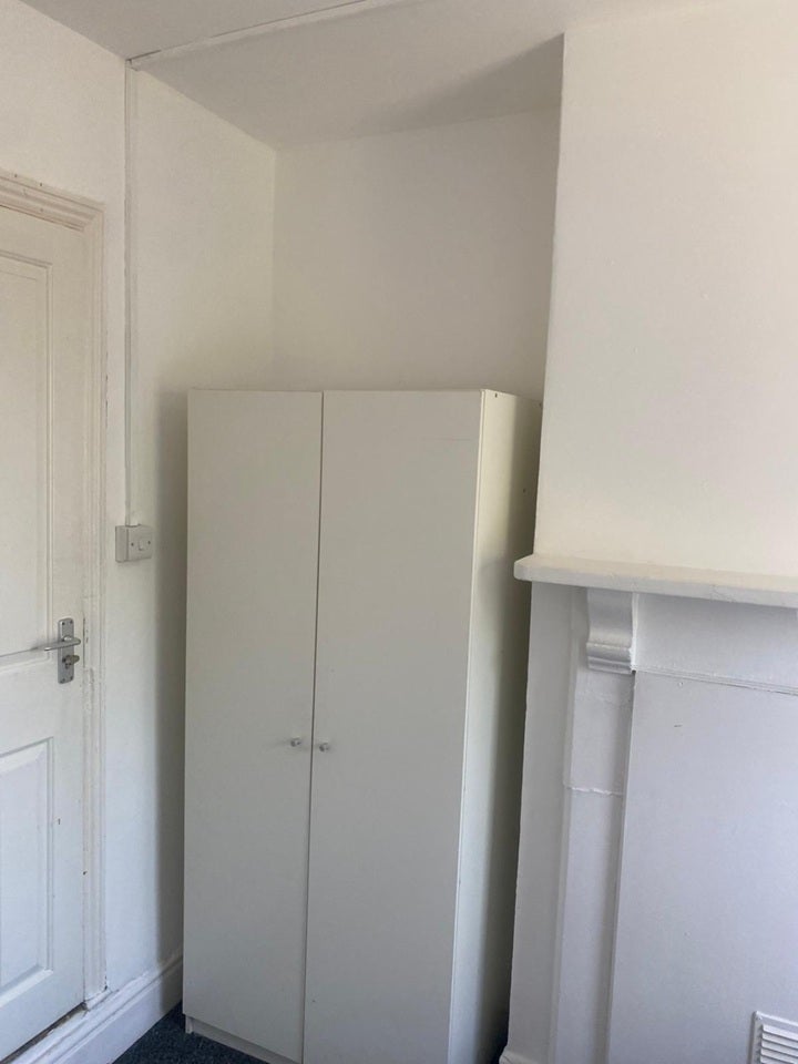 Room Luckwell Road in Bristol