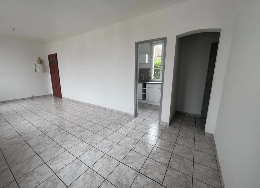 Appartement Rue René Richard à Janville