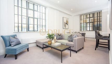 Flat Rainville Road in Greater London