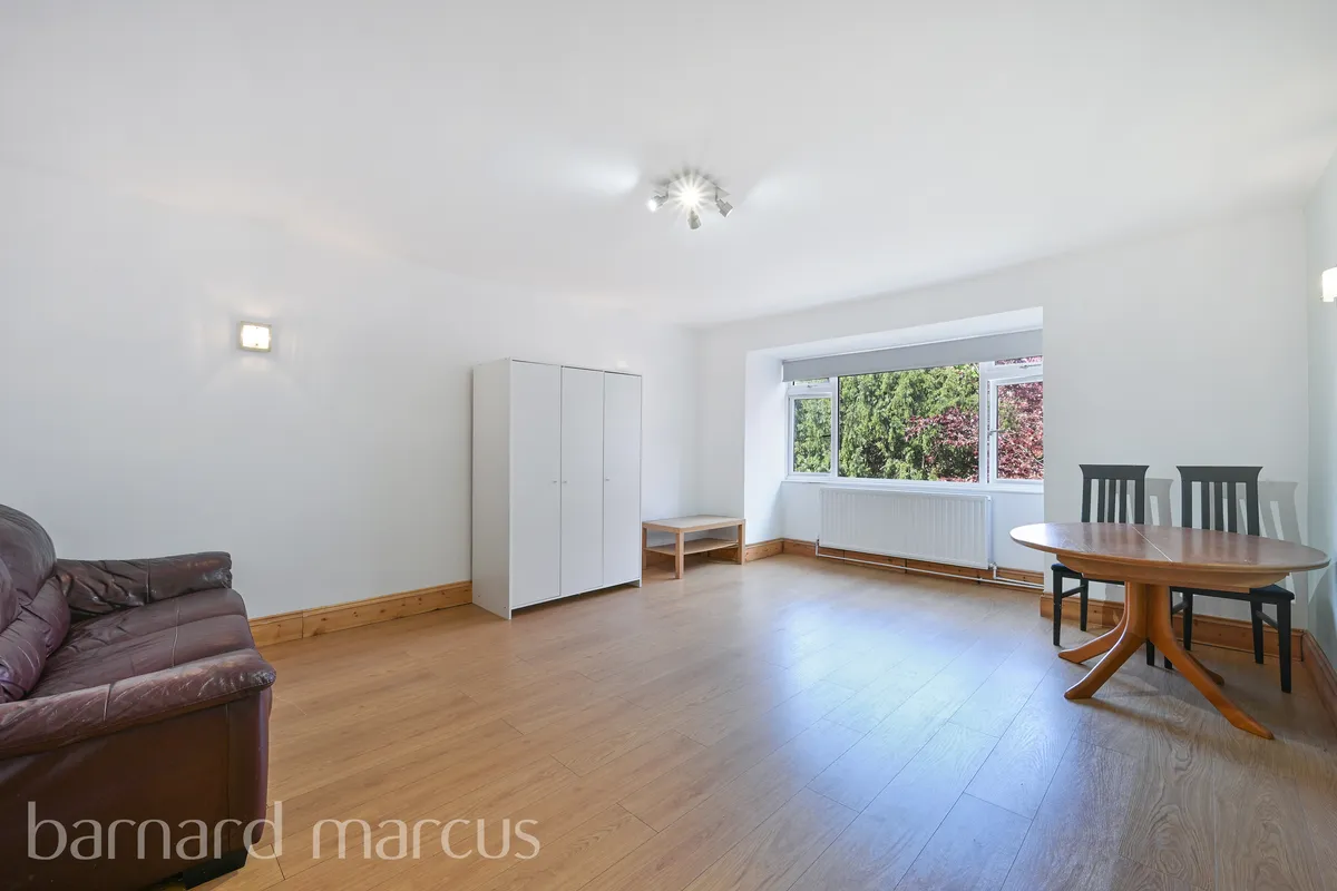 Flat Rodney Close in Greater London