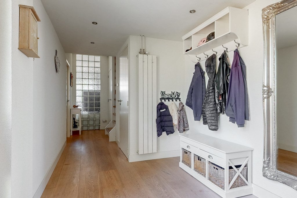 Tussenwoning te koop: Schweitzerstraat 59, Kudelstaart