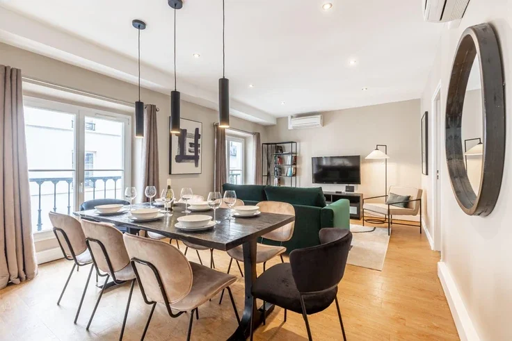 Flat Rue Monsigny in Paris