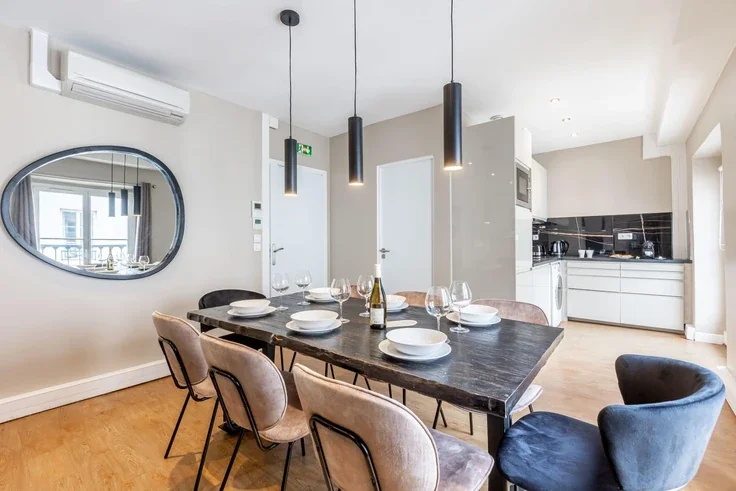 Flat Rue Monsigny in Paris