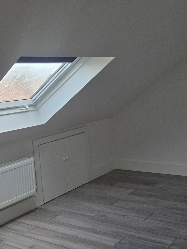 Room Lansdell Road in Greater London