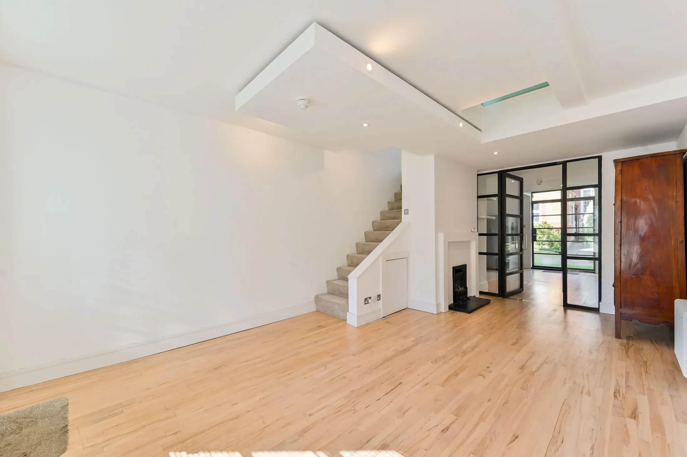 House Matthews Street in Greater London