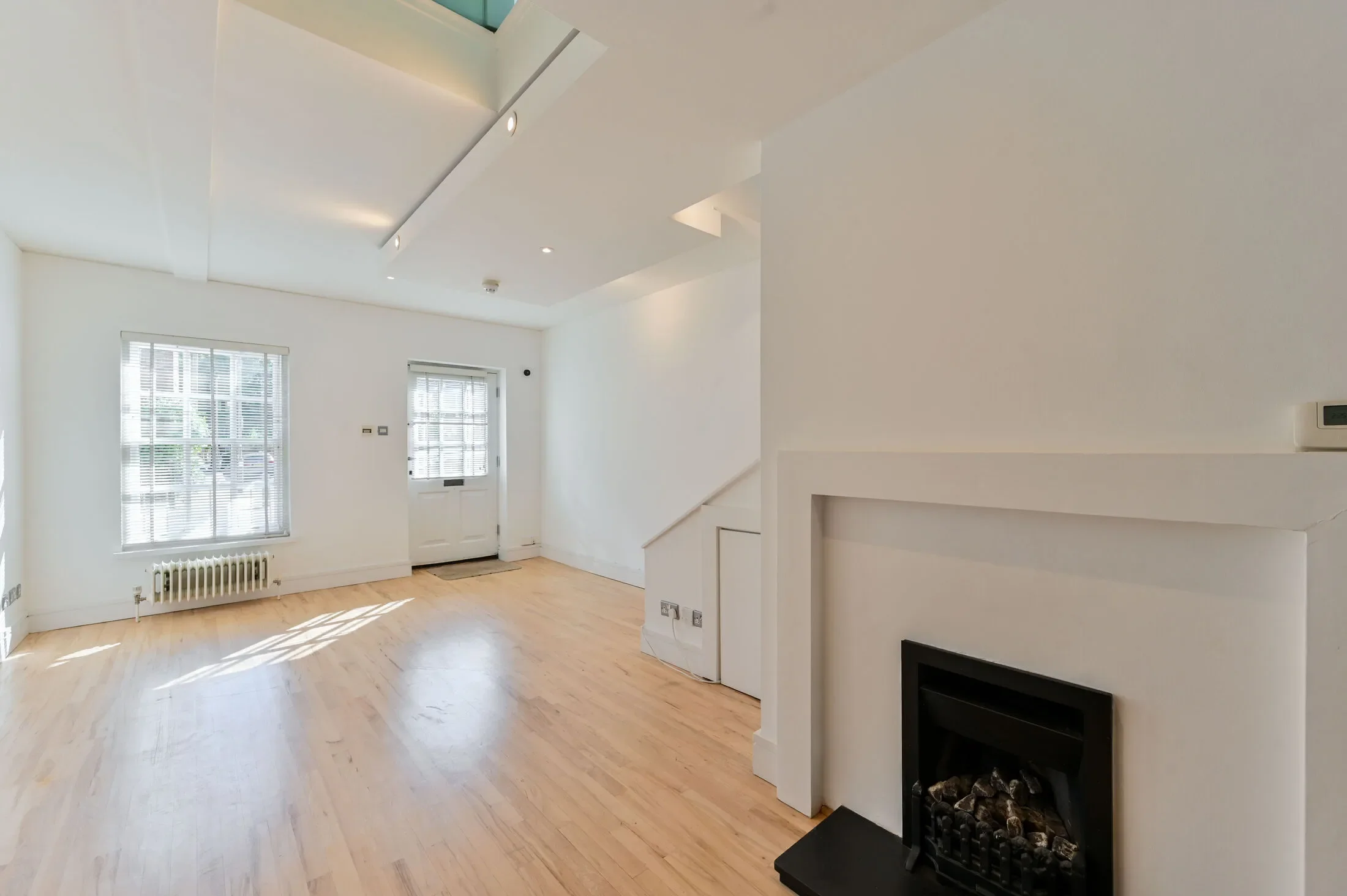 House Matthews Street in Greater London