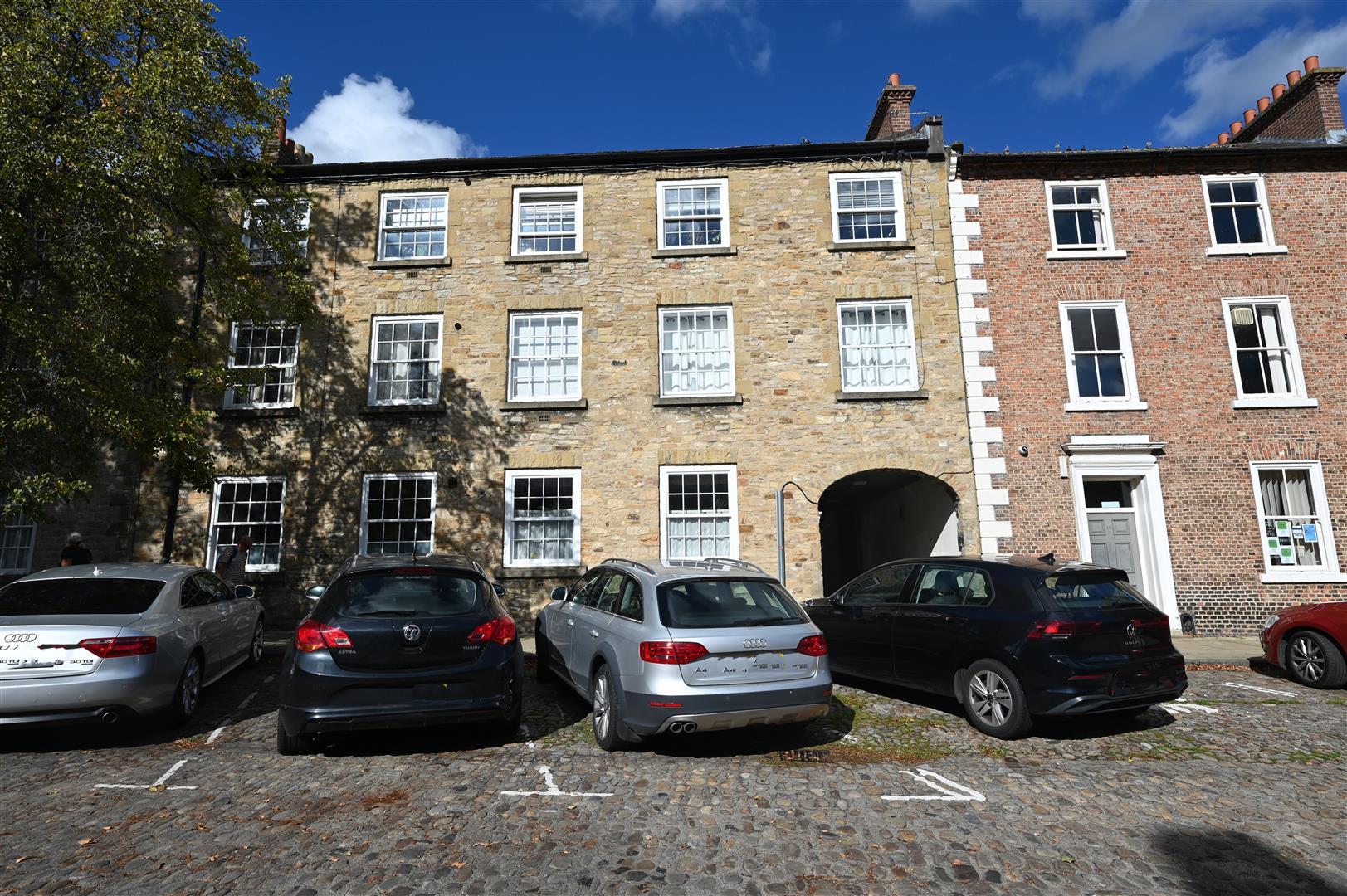 Flat Newbiggin in Richmond