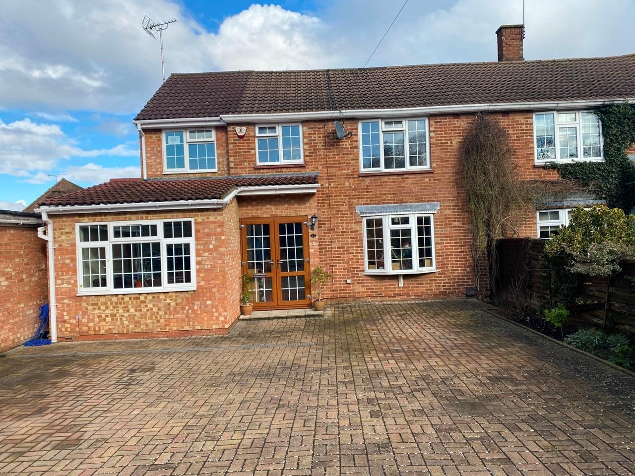 House Tilehouse Way in Denham
