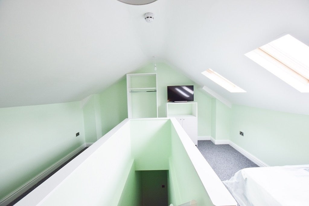 Room Leman Street in Derby