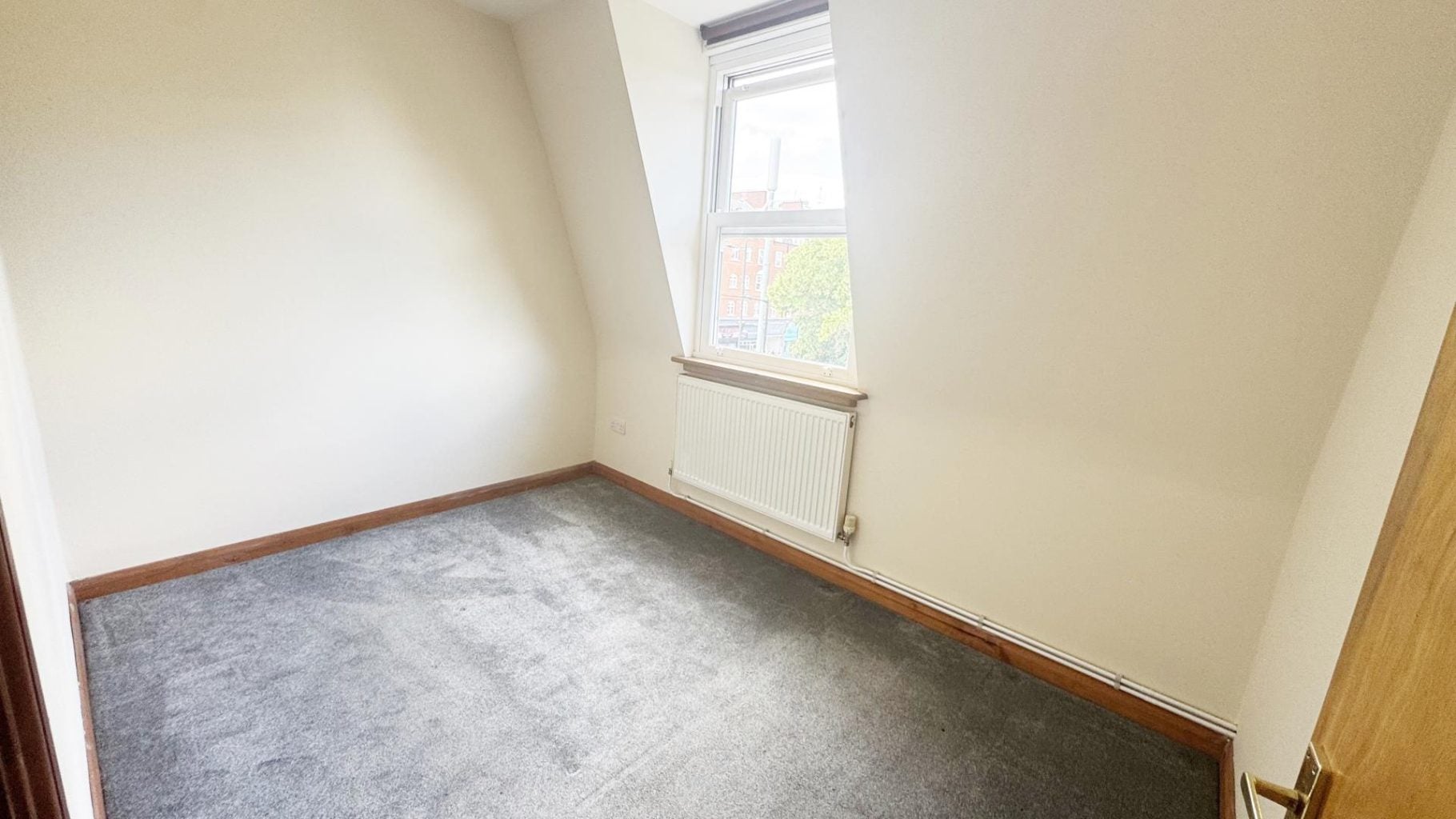 Flat Amhurst Road in Greater London