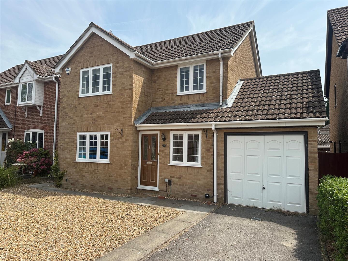 House Primrose Way in Fareham