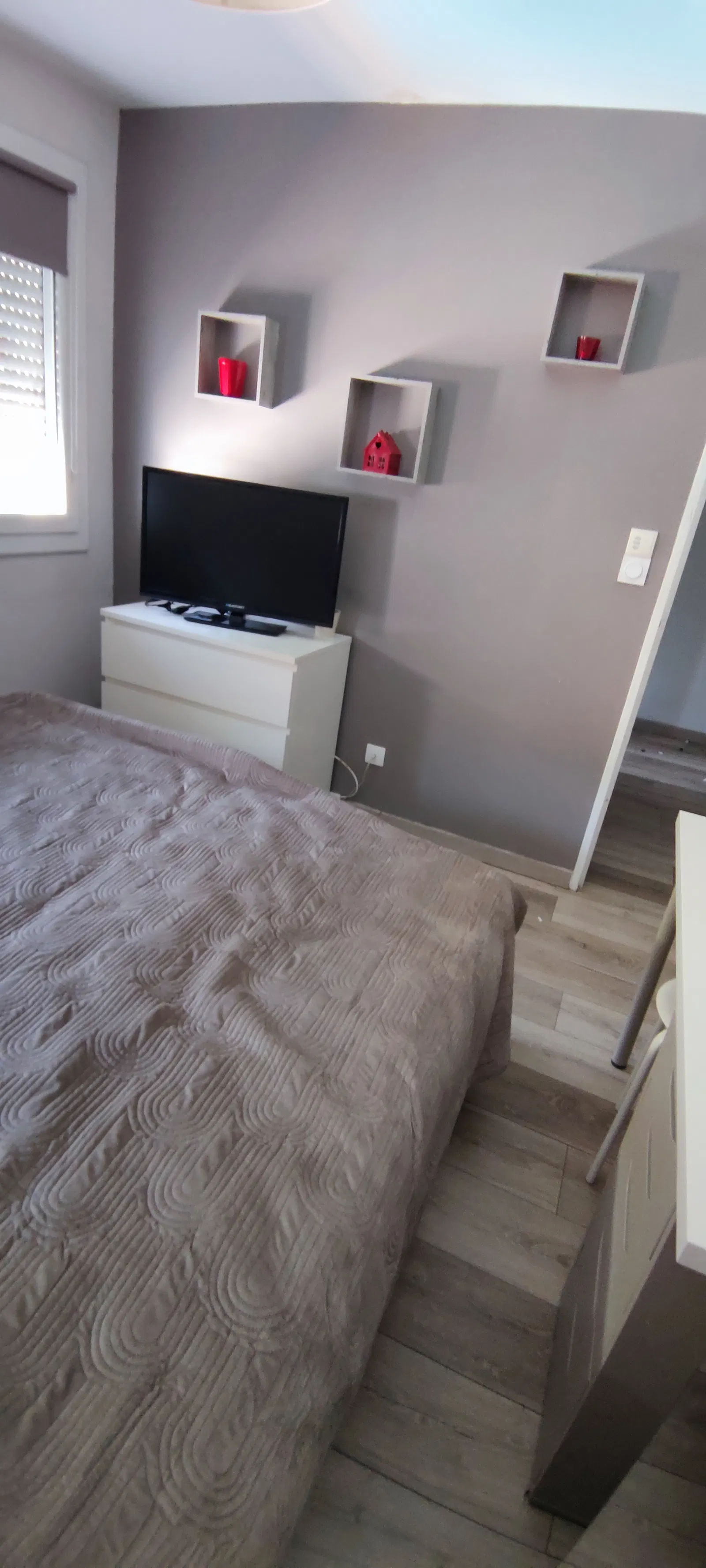 Room Rue Savorgnan de Brazza in Marignane