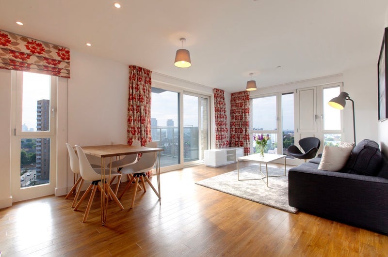 Flat Jefferson Plaza in Greater London