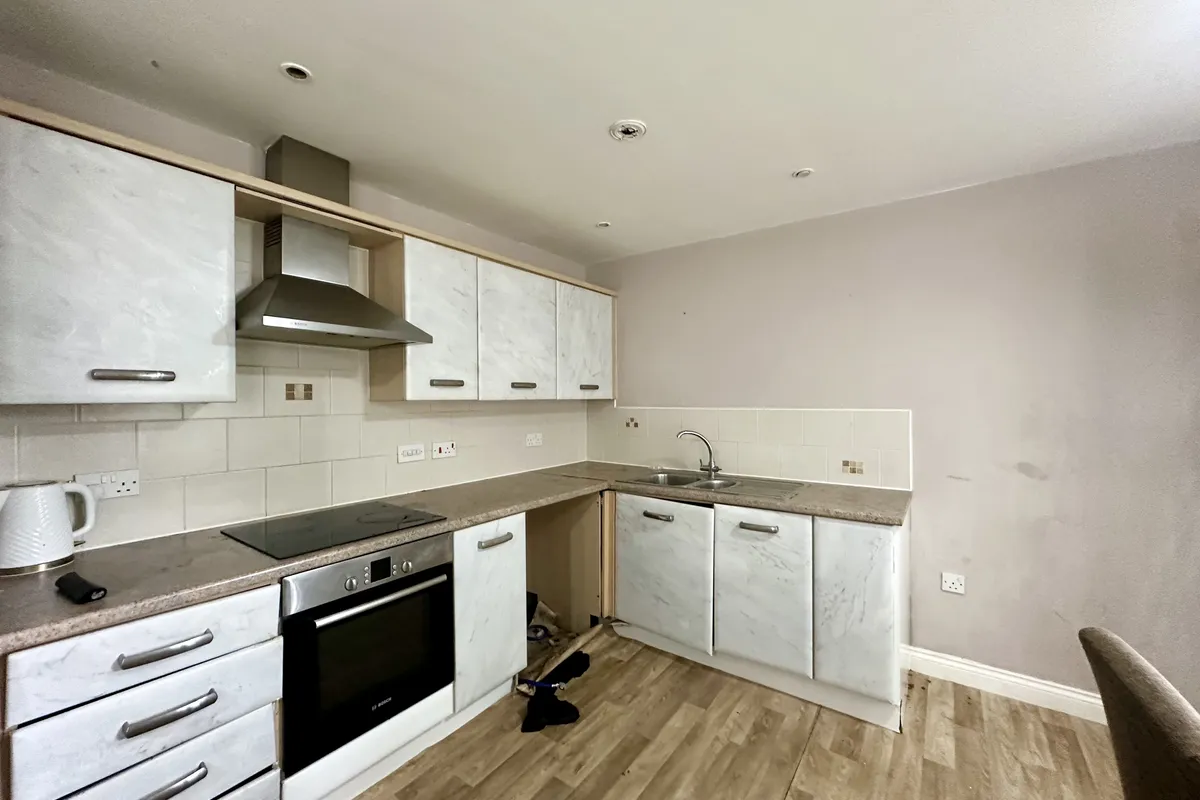 Flat Chestnut Lane in Leeds