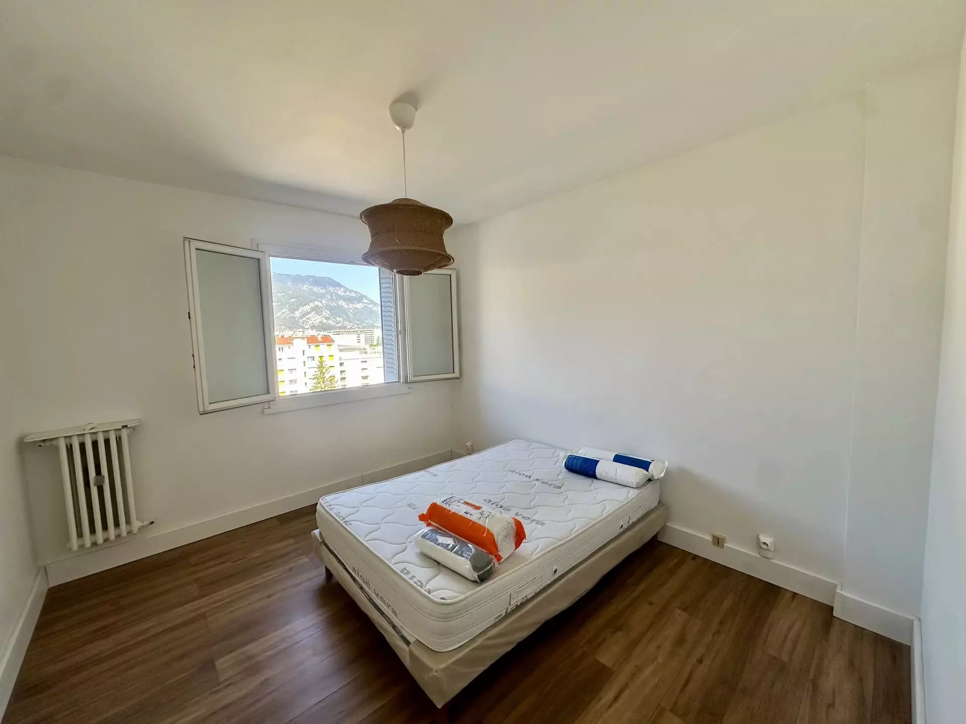 Appartement Cours de la Libération et du Général de Gaulle à Grenoble