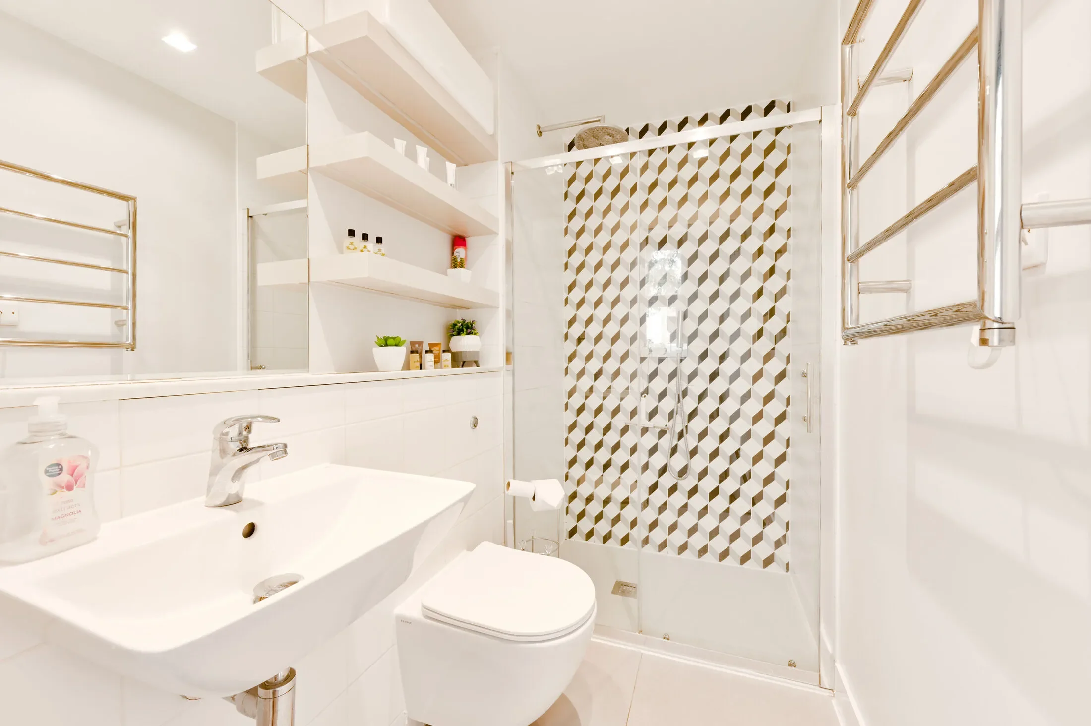 Flat Lime Grove in Greater London