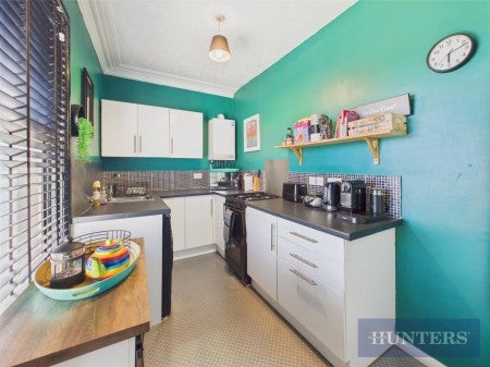 Flat Cromwell Terrace in Scarborough