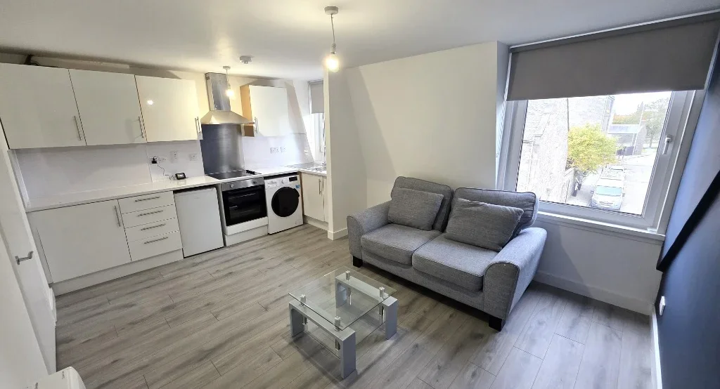 Flat Rose Street in Aberdeen City