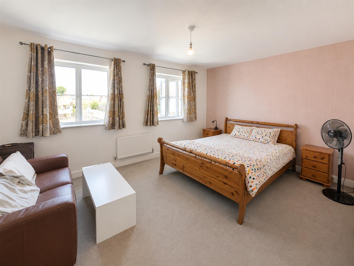 Room Pippin Way in Alresford