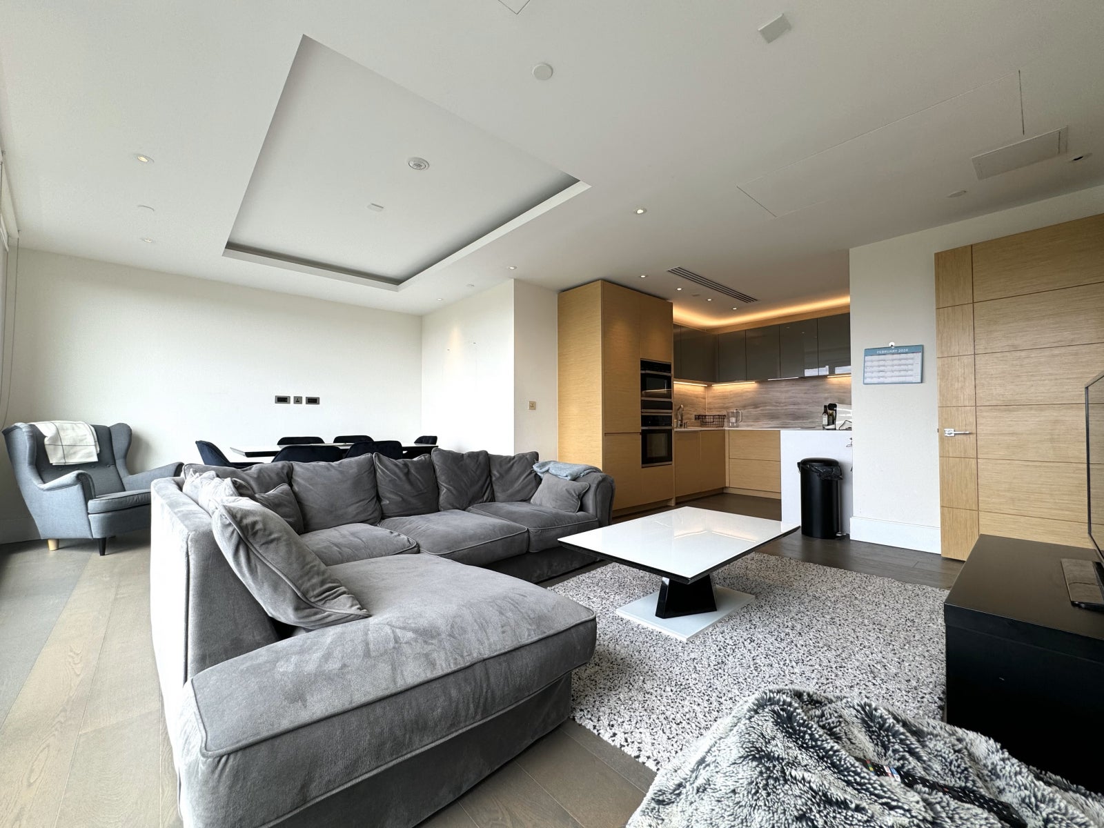 Flat Radnor Terrace in London
