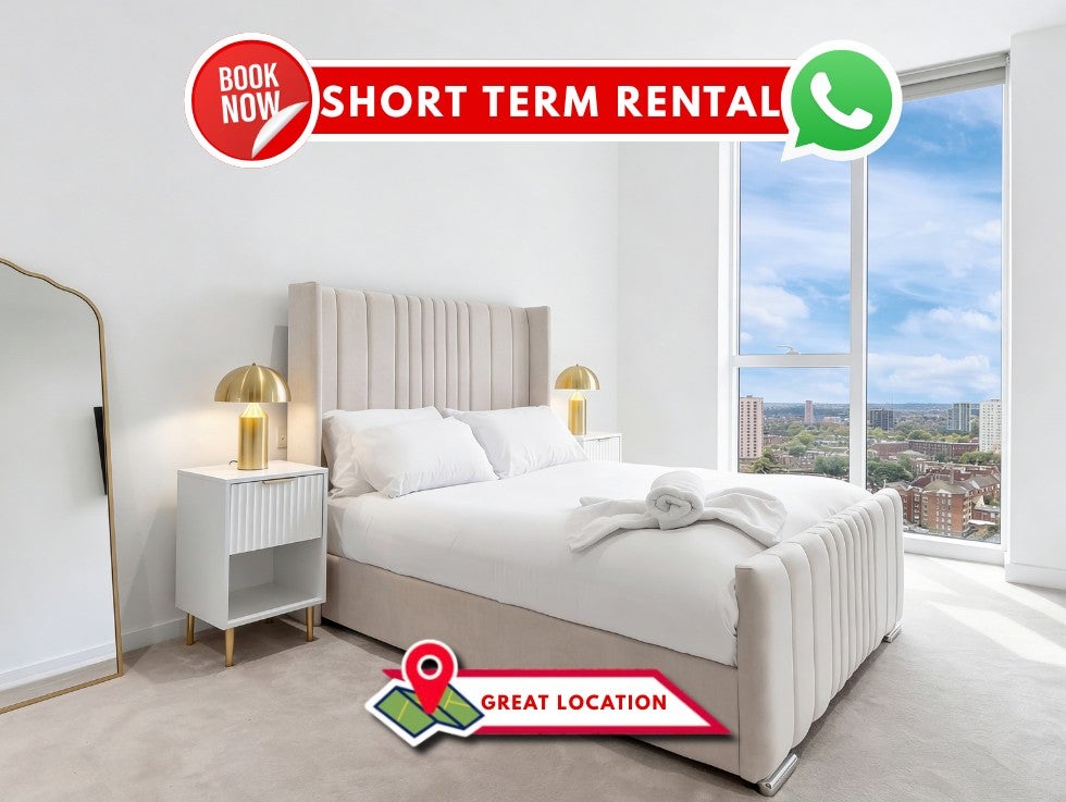 Flat Wyvil Road in Greater London