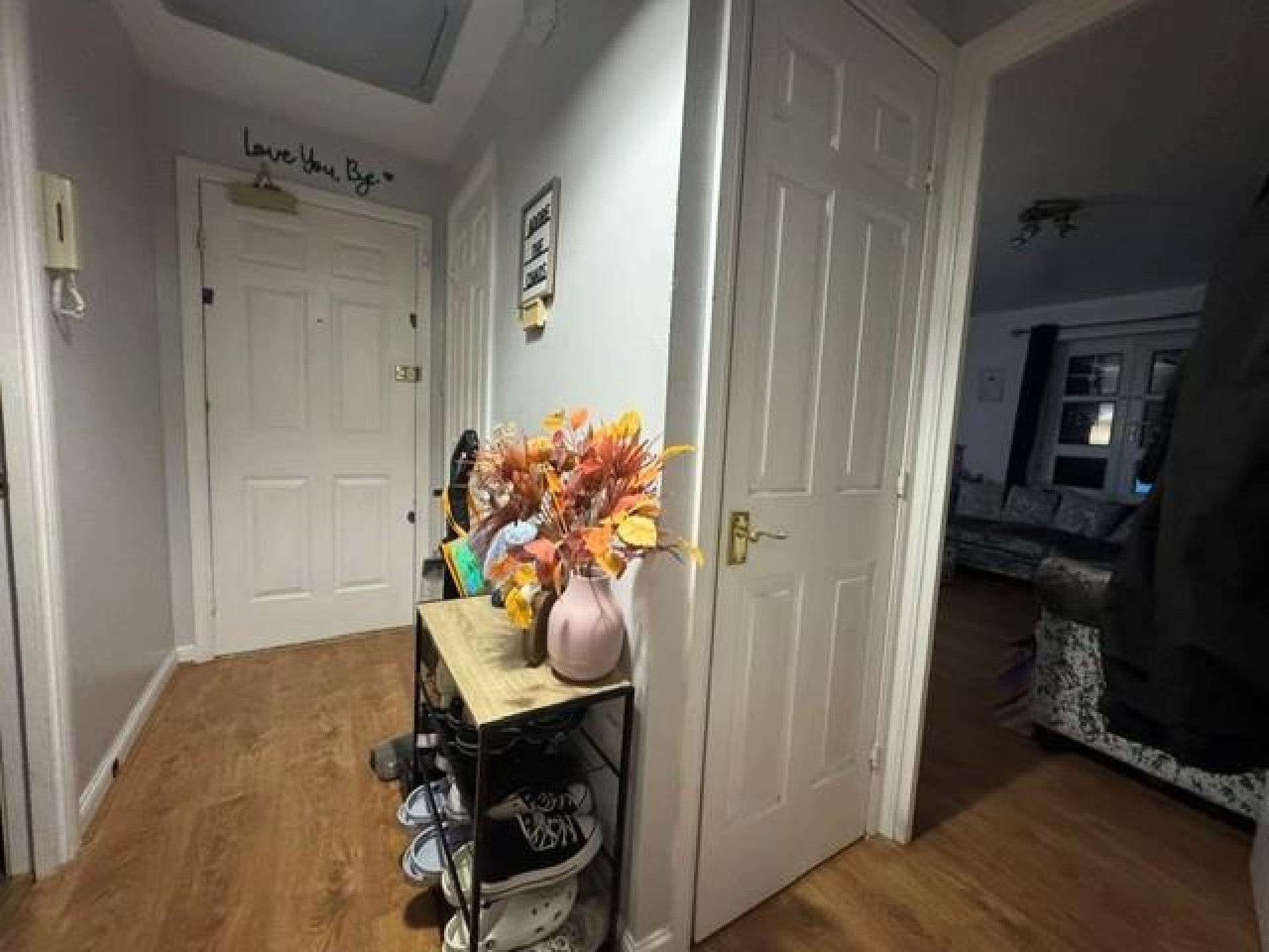 Flat Hockenhull Close in Manchester