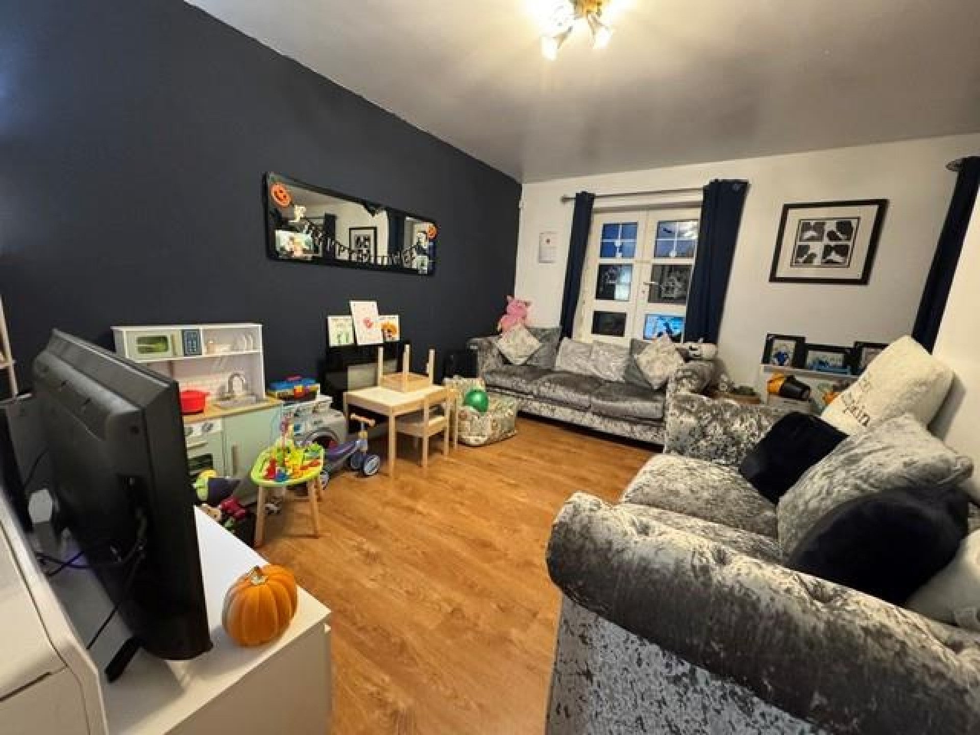 Flat Hockenhull Close in Manchester