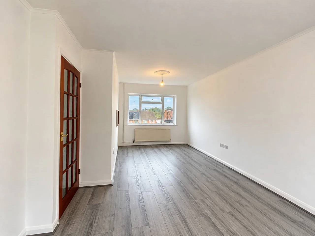 House Deeds Grove in High Wycombe