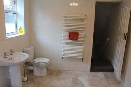 Room Sealand Road in Chester