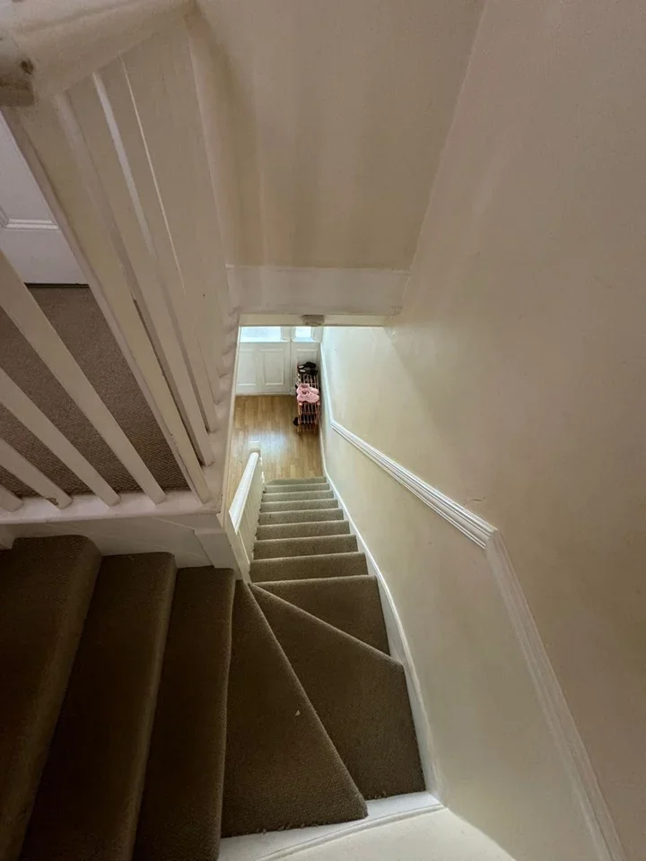 Room Quebec Road in Greater London