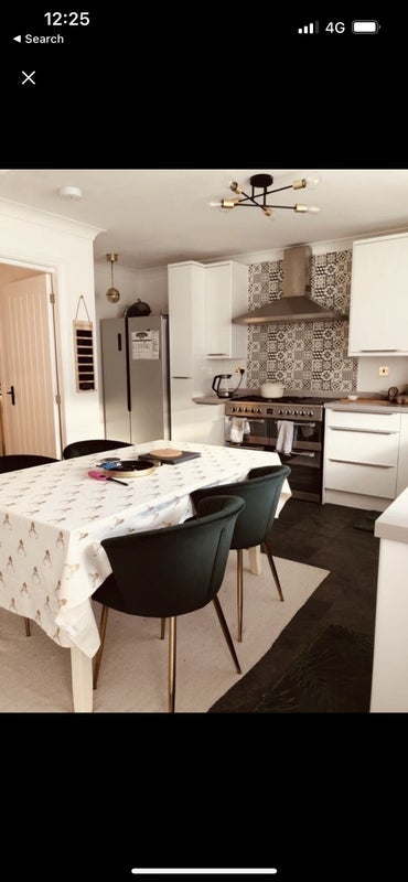 Room Raeburn Rigg in Livingston