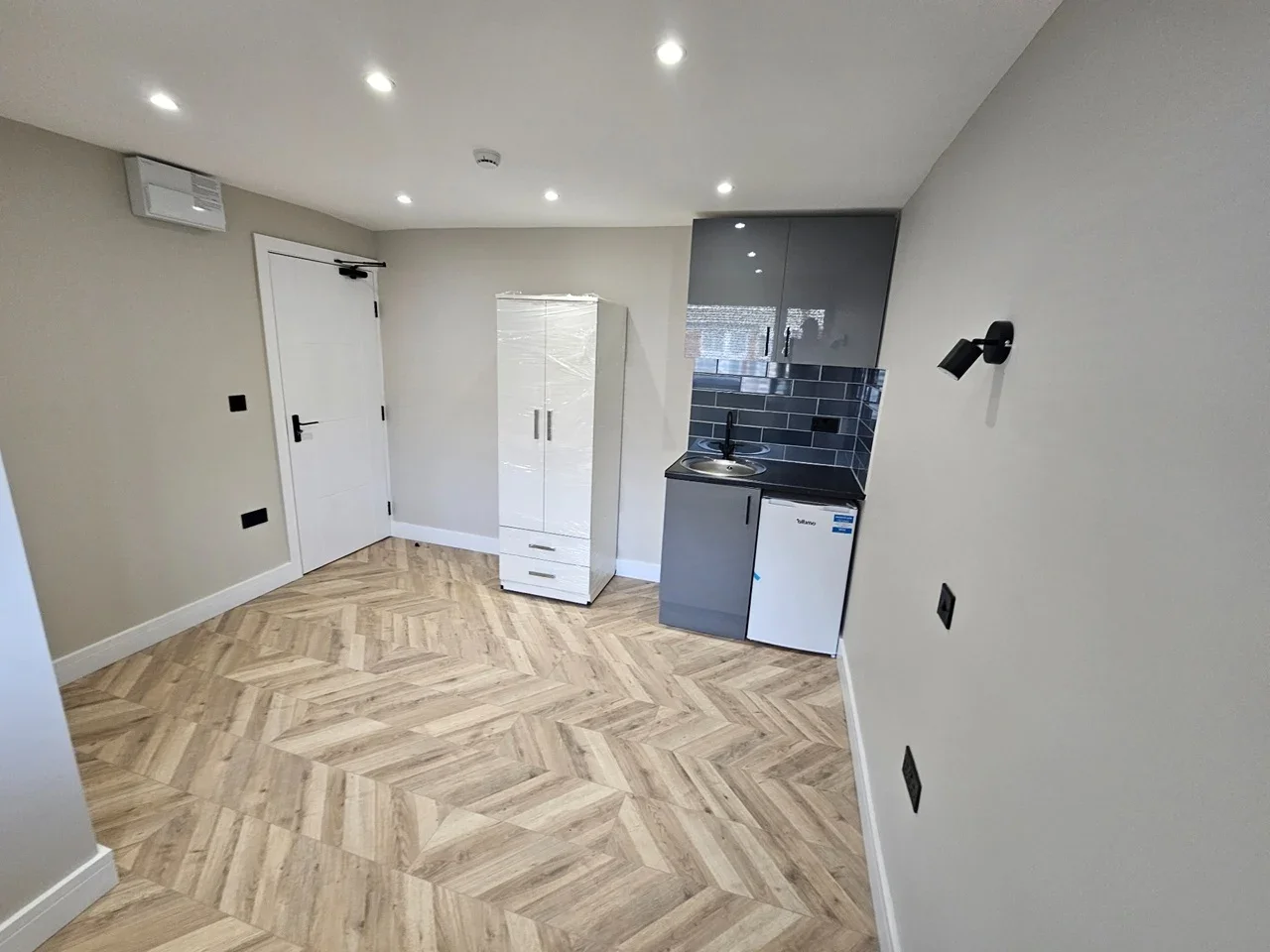 Flat Thumpers in Dacorum