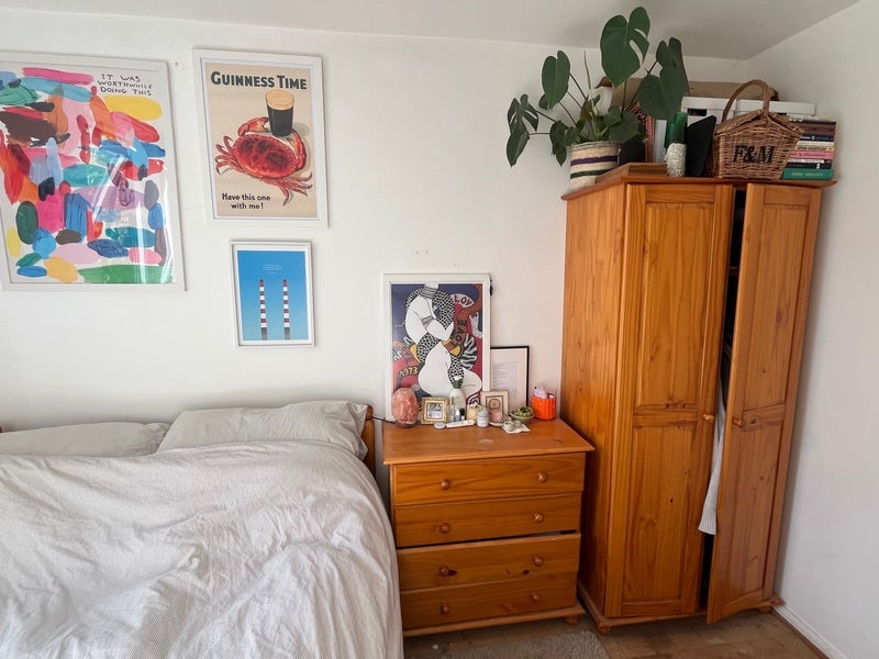 Room Grand Union Crescent in Greater London