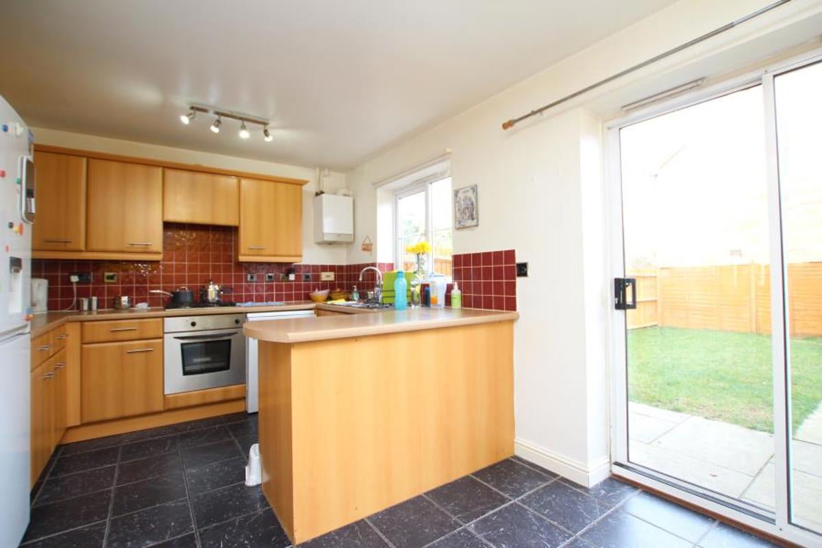 House Crystal Way in Bradley Stoke