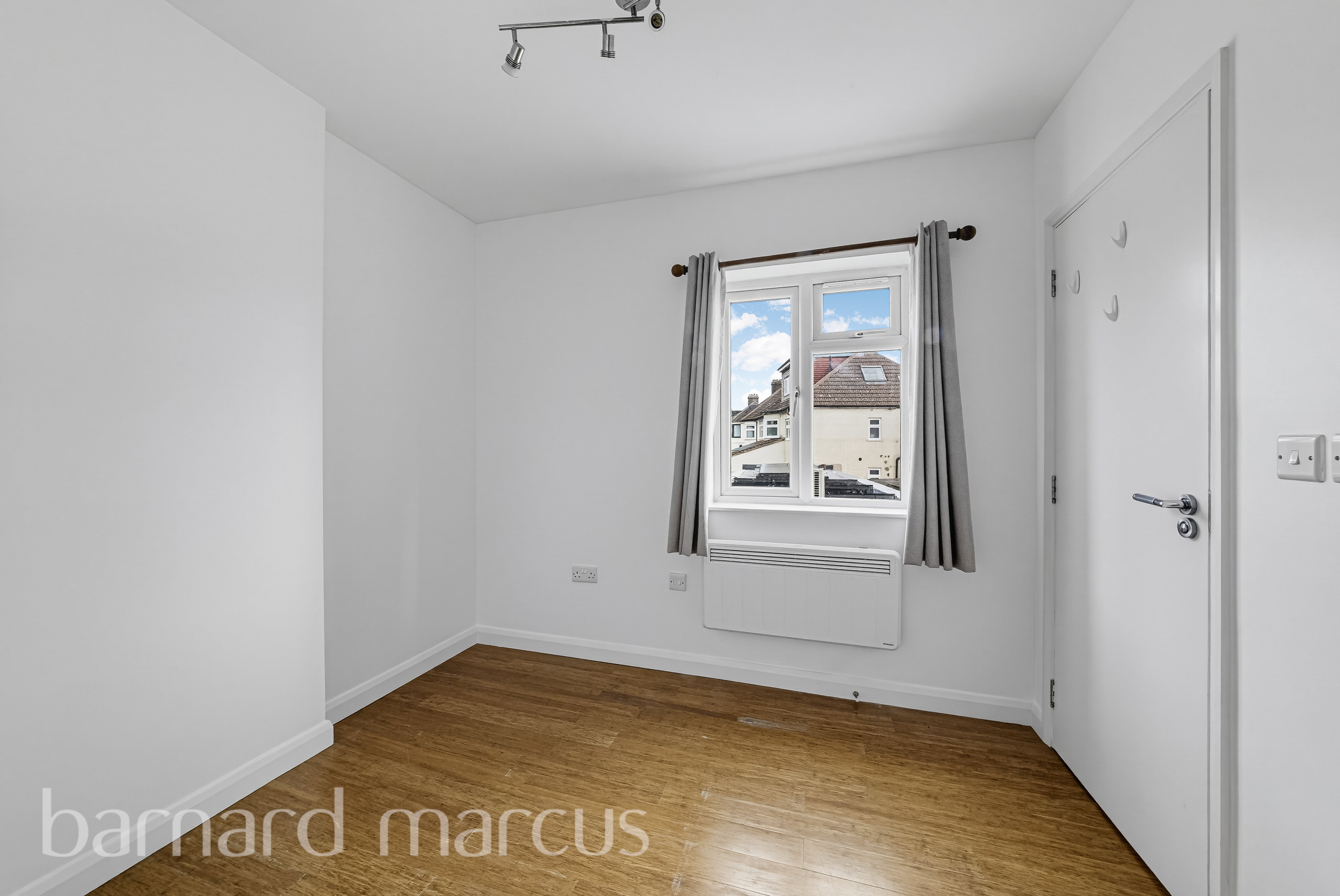 Flat Croydon Road in Greater London